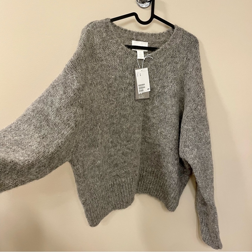 H&M Sweater